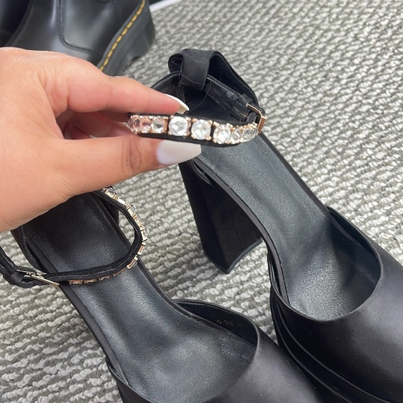 PLATFORM MARY JANE HEELS - Picture 4 of 5